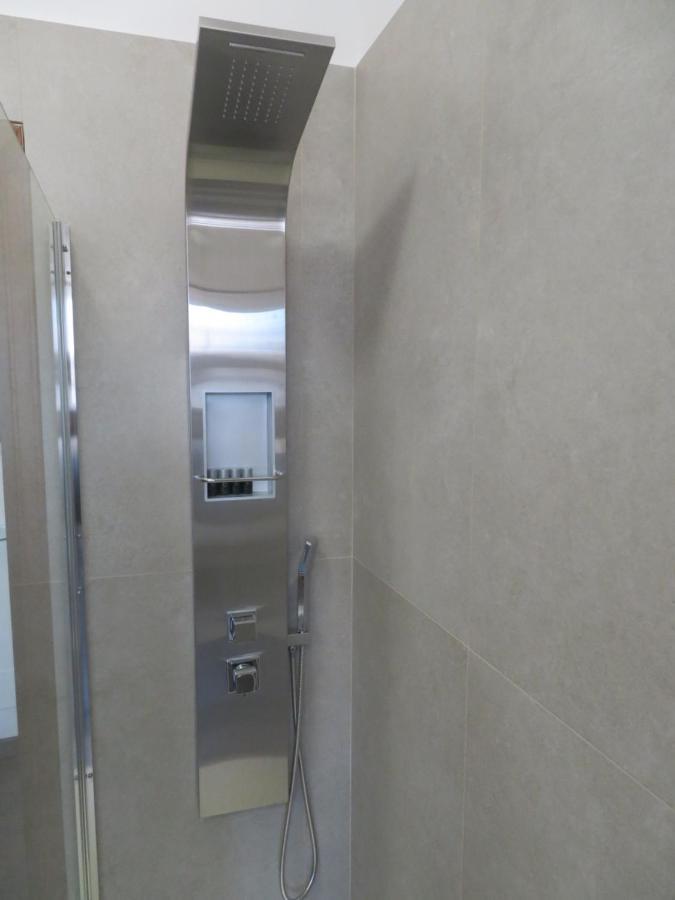 City39 "Residenze Del Cuore" เวโรนา ภายนอก รูปภาพ