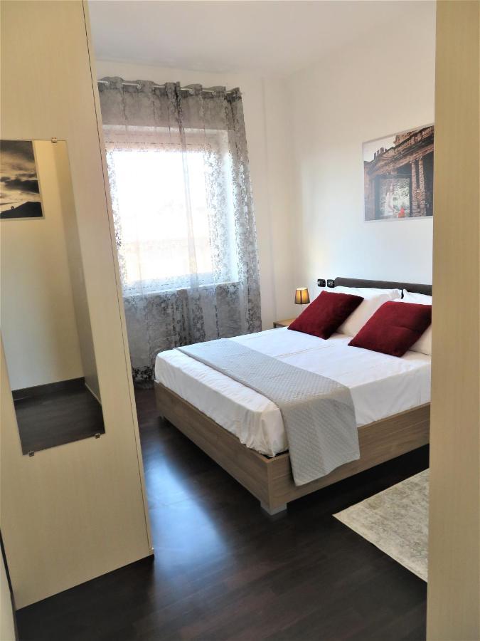 City39 "Residenze Del Cuore" เวโรนา ภายนอก รูปภาพ