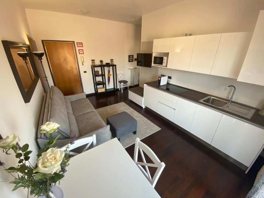 City39 "Residenze Del Cuore" เวโรนา ภายนอก รูปภาพ